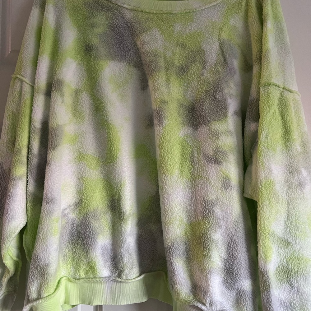 Free people fleece sweatshirt